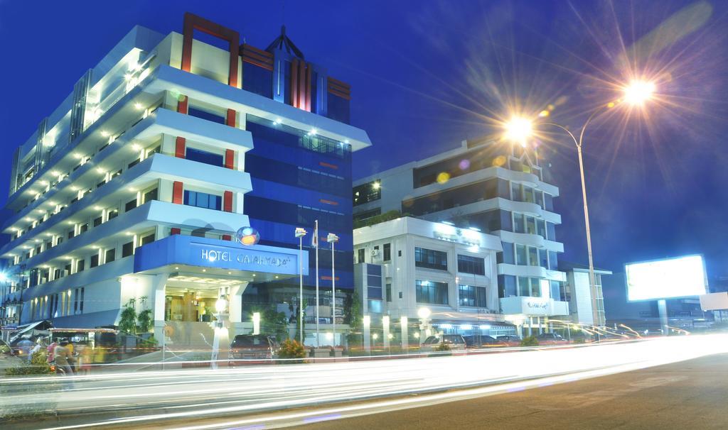Hotel Gajahmada Pontianak Exterior photo